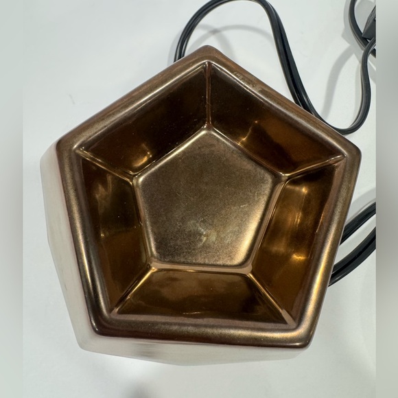 Scentsy Element Wax Warmer - Midnight Copper - Picture 7 of 10